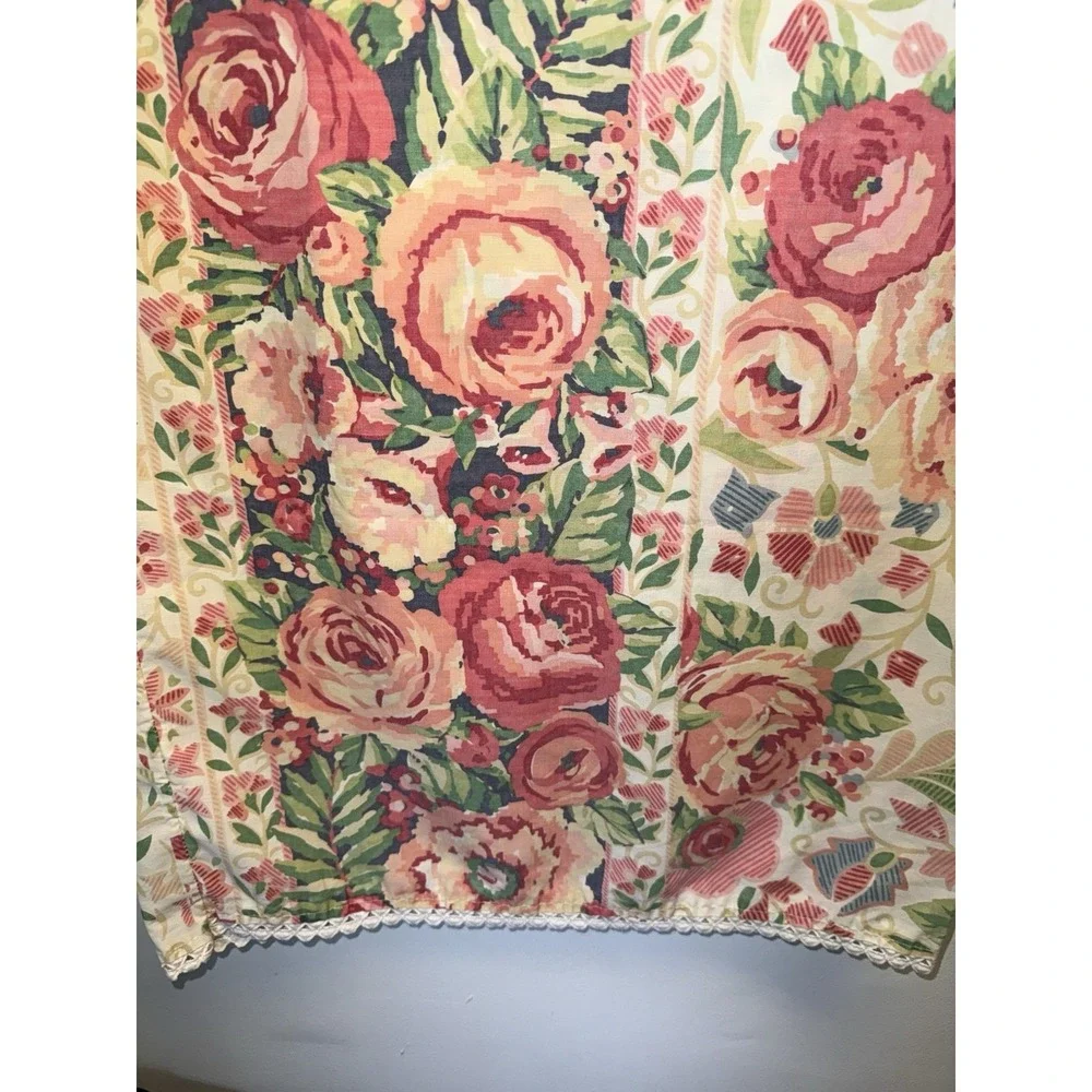Vintage Collier Campbell Pair of King Pillowcases Mazurka Rose 1991 Cottage Core